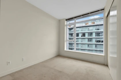 Bedroom 2 Photo of 1508 5900 Alderbridge Way, Richmond, BC