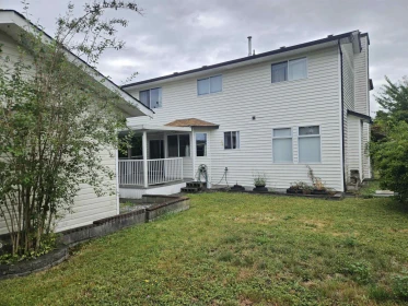 Front Yard Photo of 11976 Meadowlark Drive, Maple Ridge, BC