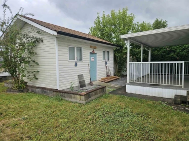 Garden / Landscaping Photo of 11976 Meadowlark Drive, Maple Ridge, BC
