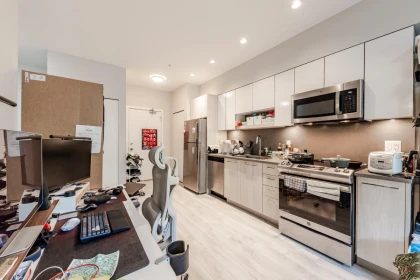 Kitchen Island Photo of 323 13768 108 Avenue, Surrey, BC