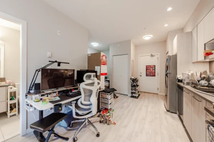Pantry Photo of 323 13768 108 Avenue, Surrey, BC
