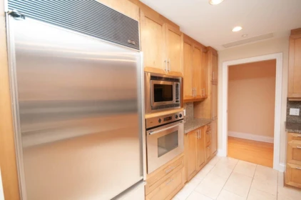 Guest Bathroom Photo of 302 1777 Bayshore Drive, Vancouver, BC