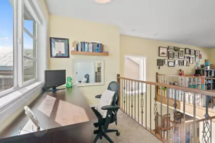Hallway Photo of 1408 Strawline Hill Street, Coquitlam, BC