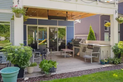 Hot Tub / Spa Photo of 1408 Strawline Hill Street, Coquitlam, BC