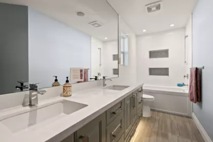 Laundry Room Photo of 1408 Strawline Hill Street, Coquitlam, BC