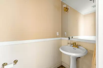 Guest Bathroom Photo of 1456 W 47th Avenue, Vancouver, BC