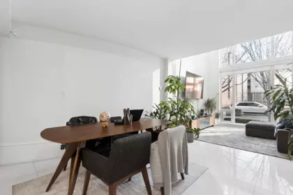 Breakfast Nook Photo of 1106 Hornby Street, Vancouver, BC