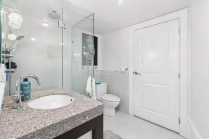 Office / Den Photo of 1106 Hornby Street, Vancouver, BC