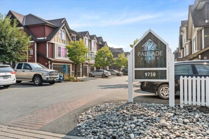 11 9750 Mcnaught Road, Chilliwack, BC, Chilliwack — Townhouse for sale