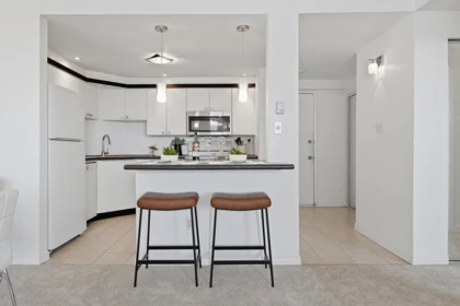 Kitchen Photo of 303 1480 Foster Street, White Rock, BC