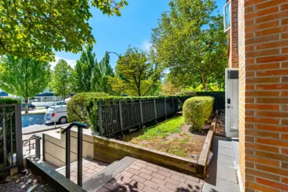 Office / Den Photo of 102 3097 Lincoln Avenue, Coquitlam, BC