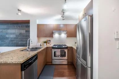 Pantry Photo of 102 3097 Lincoln Avenue, Coquitlam, BC