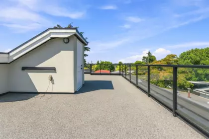 Hot Tub / Spa Photo of 5577 Inverness Street, Vancouver, BC