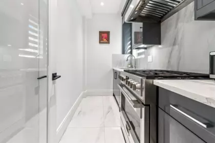 Primary Bathroom Photo of 5577 Inverness Street, Vancouver, BC