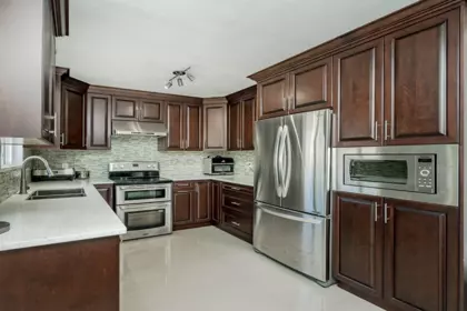 Breakfast Nook Photo of 6074 Sherbrooke Street, Vancouver, BC