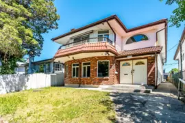 6074 Sherbrooke Street, Vancouver, BC