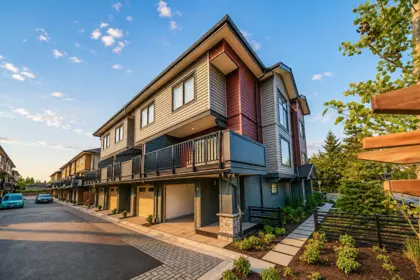 Family Room Photo of SL6 9880 Granville Street, Richmond, BC