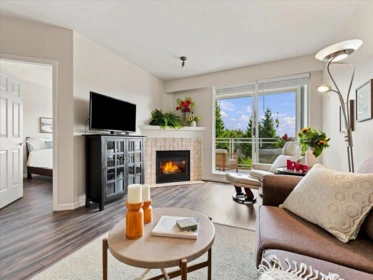 317 3629 Deercrest Drive, North Vancouver, BC, North Vancouver — Apartment/Condo for sale