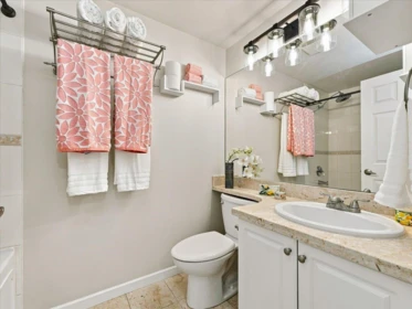 Loft / Bonus Room Photo of 317 3629 Deercrest Drive, North Vancouver, BC