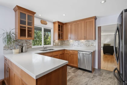 Kitchen Photo of 210 W Murphy Drive, Delta, BC