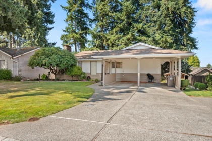 Family Room Photo of 2177 Topaz Street, Abbotsford, BC