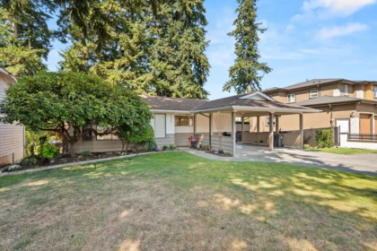 Living Room Photo of 2177 Topaz Street, Abbotsford, BC