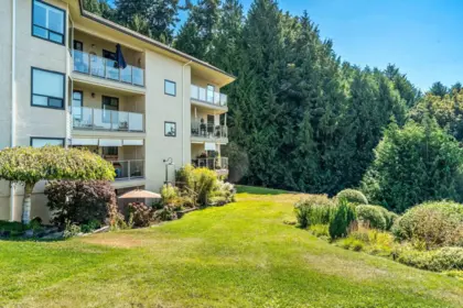 102 1350 Vidal Street, White Rock, BC, White Rock — Apartment/Condo for sale