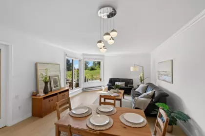 Primary Bedroom Photo of 102 1350 Vidal Street, White Rock, BC