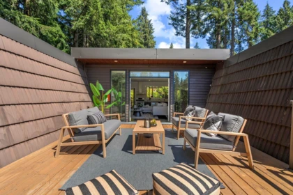 Backyard Photo of 4066 Norwood Avenue, North Vancouver, BC