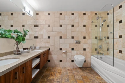 Guest Bathroom Photo of 4066 Norwood Avenue, North Vancouver, BC