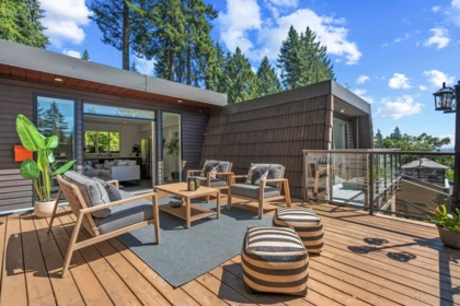 Outdoor Deck Photo of 4066 Norwood Avenue, North Vancouver, BC