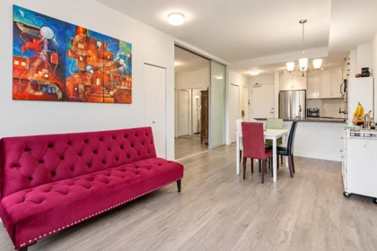 311 13919 Fraser Highway, Surrey, BC, Surrey — Apartment/Condo for sale