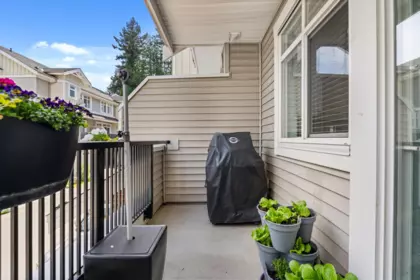 Bedroom 2 Photo of 24 2925 King George Boulevard, Surrey, BC