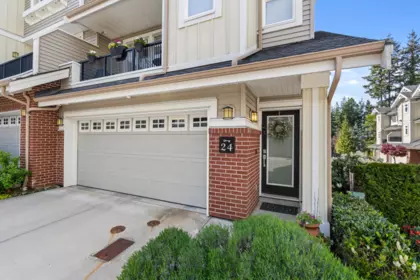 Exterior Rear Photo of 24 2925 King George Boulevard, Surrey, BC