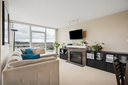 Family Room Photo of 1402 2225 Holdom Avenue, Burnaby, BC