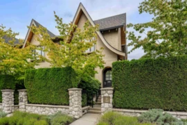 989 W 38th Avenue, Vancouver, BC