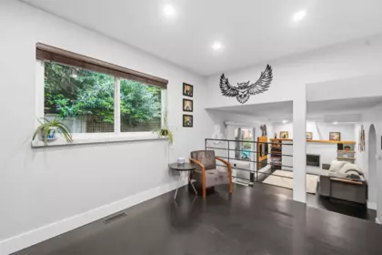Mudroom Photo of 19750 N Wildwood Crescent, Pitt Meadows, BC