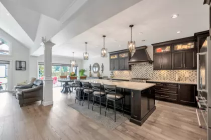 Breakfast Nook Photo of 24318 40 Avenue, Langley, BC