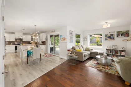 Breakfast Nook Photo of 4784 Tamarack Place, Sechelt, BC