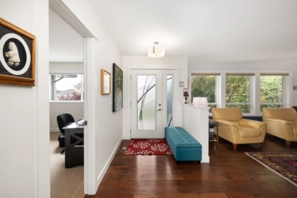 Mudroom Photo of 4784 Tamarack Place, Sechelt, BC