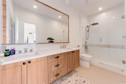 Hallway Photo of A502 20487 65 Avenue, Langley, BC