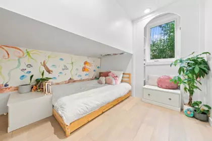 Basement Recreation Room Photo of 2787 Panorama Drive, North Vancouver, BC
