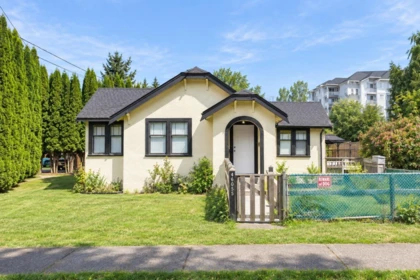 46055 Cleveland Avenue, Chilliwack, BC, Chilliwack — Single Family Residence for sale