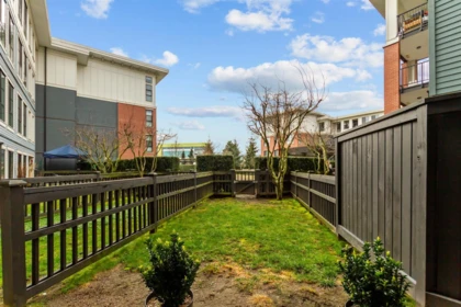 Laundry Room Photo of 132 15168 33 Avenue, Surrey, BC