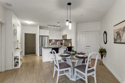 Primary Bathroom Photo of 132 15168 33 Avenue, Surrey, BC