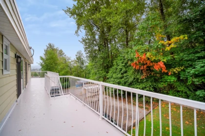 Garden / Landscaping Photo of 5966 Baffin Place, Burnaby, BC