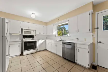 8975 Cook Crescent, Richmond, BC, Richmond — Single Family Residence for sale