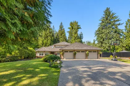 11 23100 129 Avenue, Maple Ridge, BC, Maple Ridge — Single Family Residence for sale