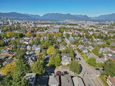 695 E 12th Avenue, Vancouver, BC, Vancouver — Single Family Residence for sale