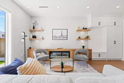 Living Room Photo of 2 8578 Cartier Street, Vancouver, BC